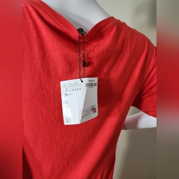 Zara   - Picture 13 of 14